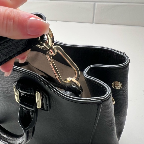 Tory Burch Purse with Detachable Shoulder Strap - Black and Gold Mini tote - Picture 9 of 10